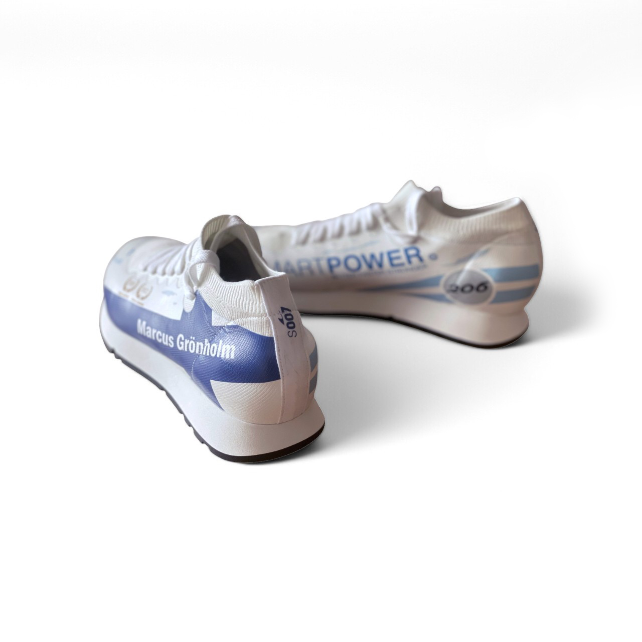 sneaker-shark-one-s007-marcus-gronholm-2
